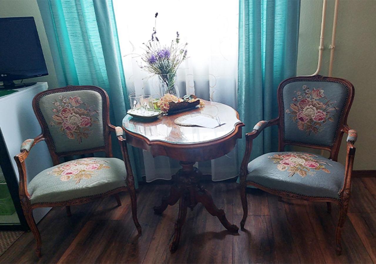 Rohonci Vendeghaz Hotel คือแซก ภายนอก รูปภาพ